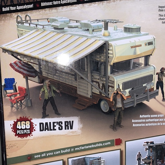 MCFARLANE AMC THE WALKING DEAD BRAND NEW IN BOX DALE’S RV BUILDING SET - Picture 3 of 7